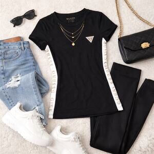 GUESS Logo Tape Short Sleeve Tee Black Size large Y2K Streetwear